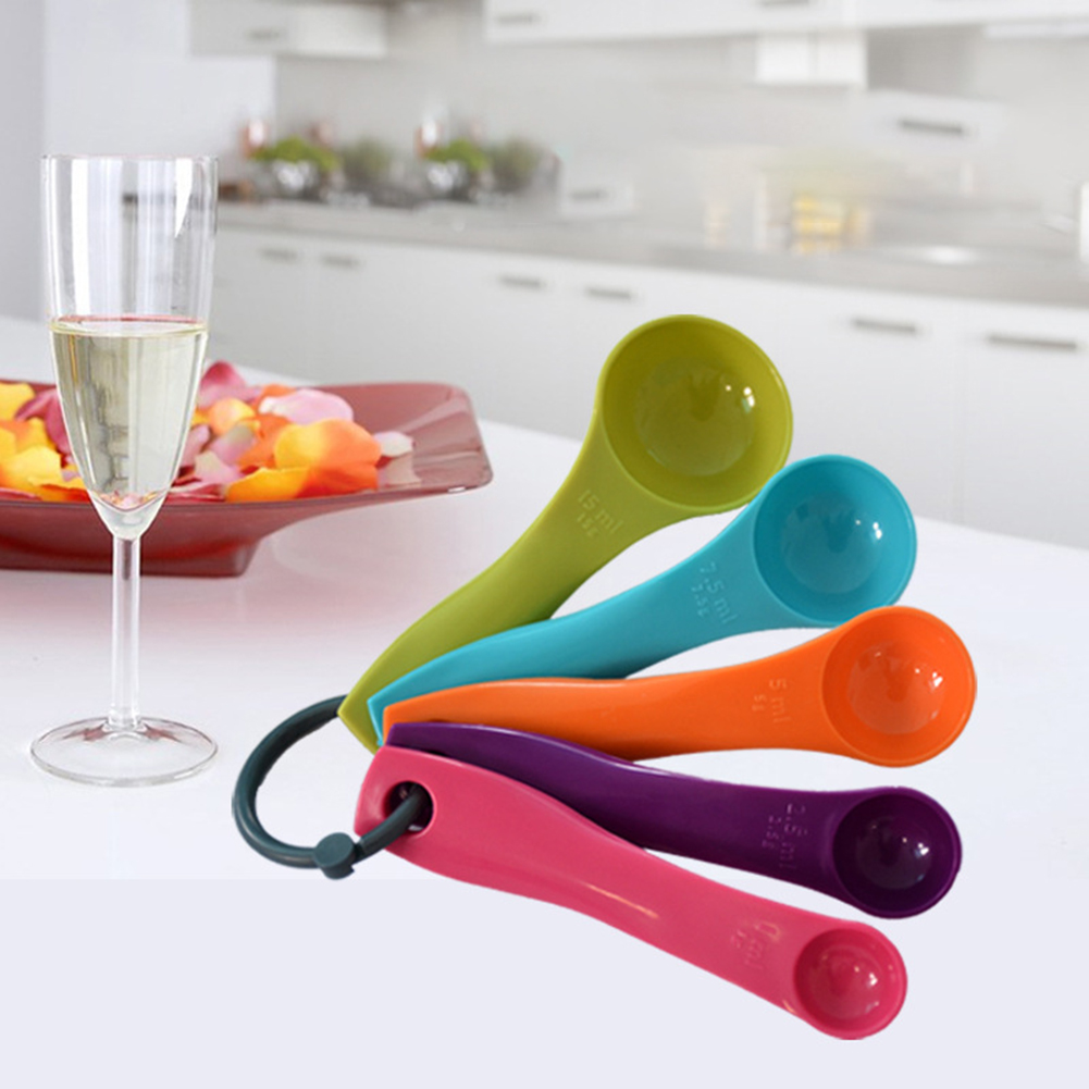 5-Piece Colorful Salt Oil Spoo - Kitchen Baking Utensils recension och pris